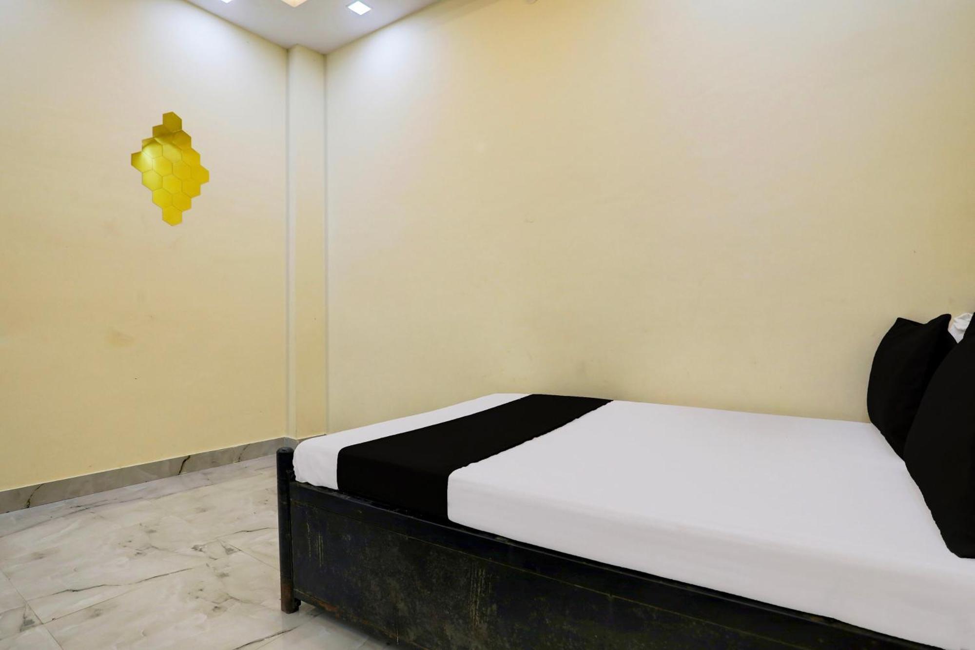 Hotel O Rajendra Palace Kánpur Kültér fotó